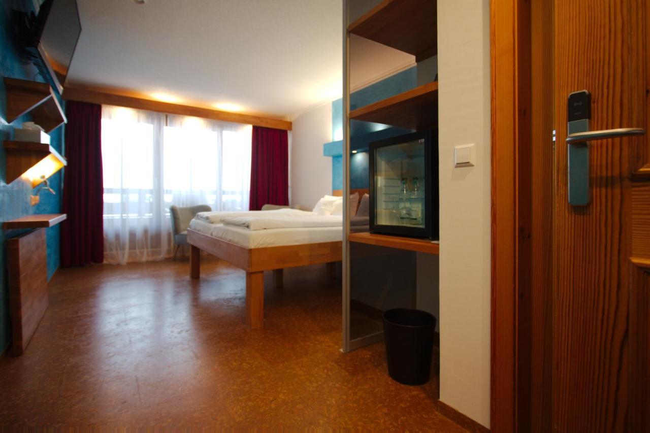 Kapuzinergarten Panoramahotel Breisach ภายนอก รูปภาพ
