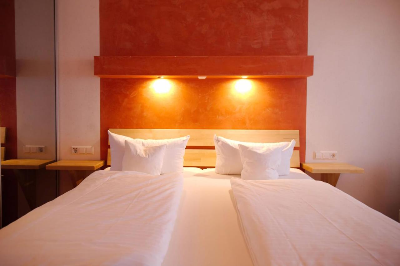 Kapuzinergarten Panoramahotel Breisach ภายนอก รูปภาพ